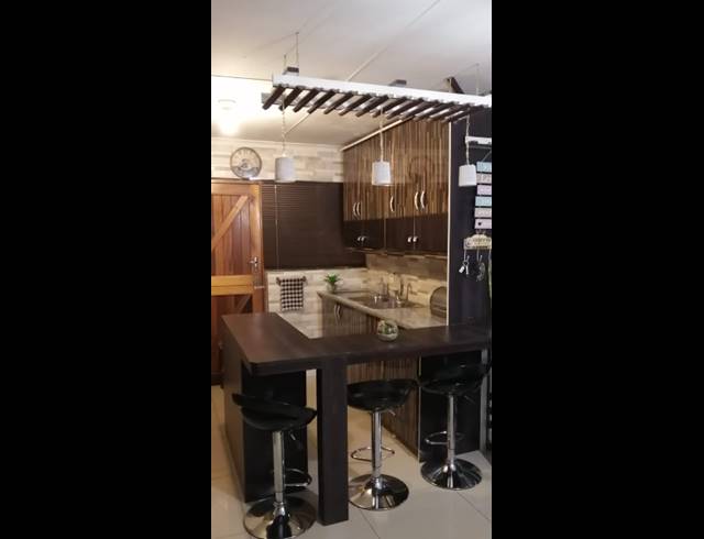 2 BEDROOM SIMPLEX FOR SALE IN BELLAIR